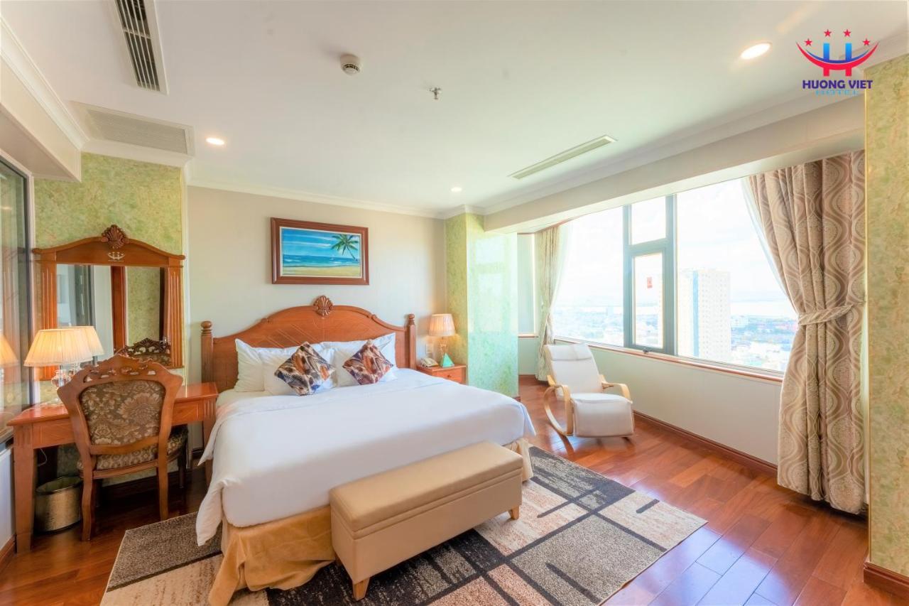 Huong Viet Hotel Quy Nhon - Beachfront Εξωτερικό φωτογραφία