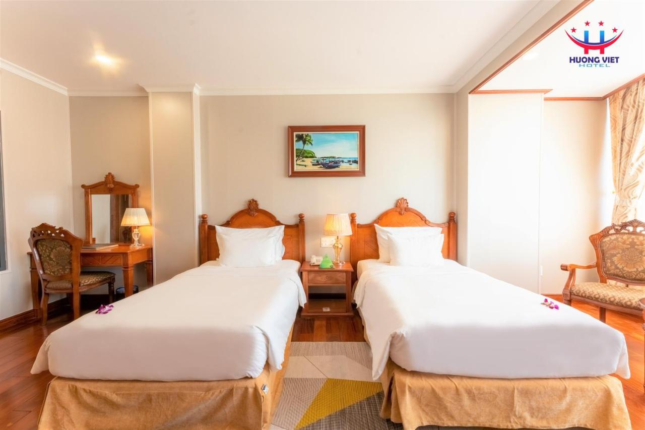 Huong Viet Hotel Quy Nhon - Beachfront Εξωτερικό φωτογραφία